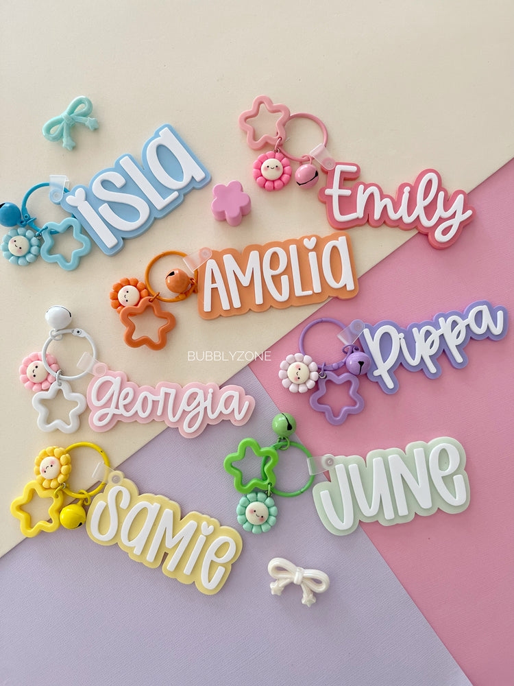 Personalised Acrylic Smiley Flower Name Keychain