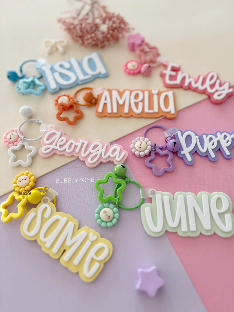 Personalised Acrylic Smiley Flower Name Keychain