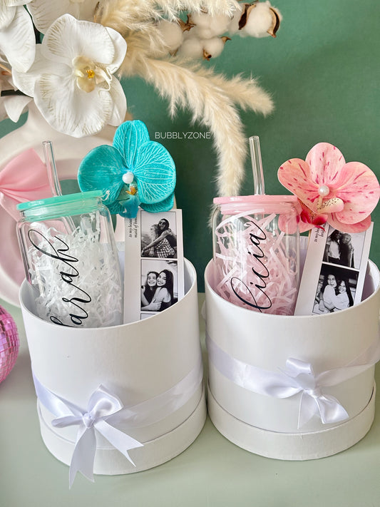 Personalized Bridesmaid & Maid of Honour Proposal Round Gift Box