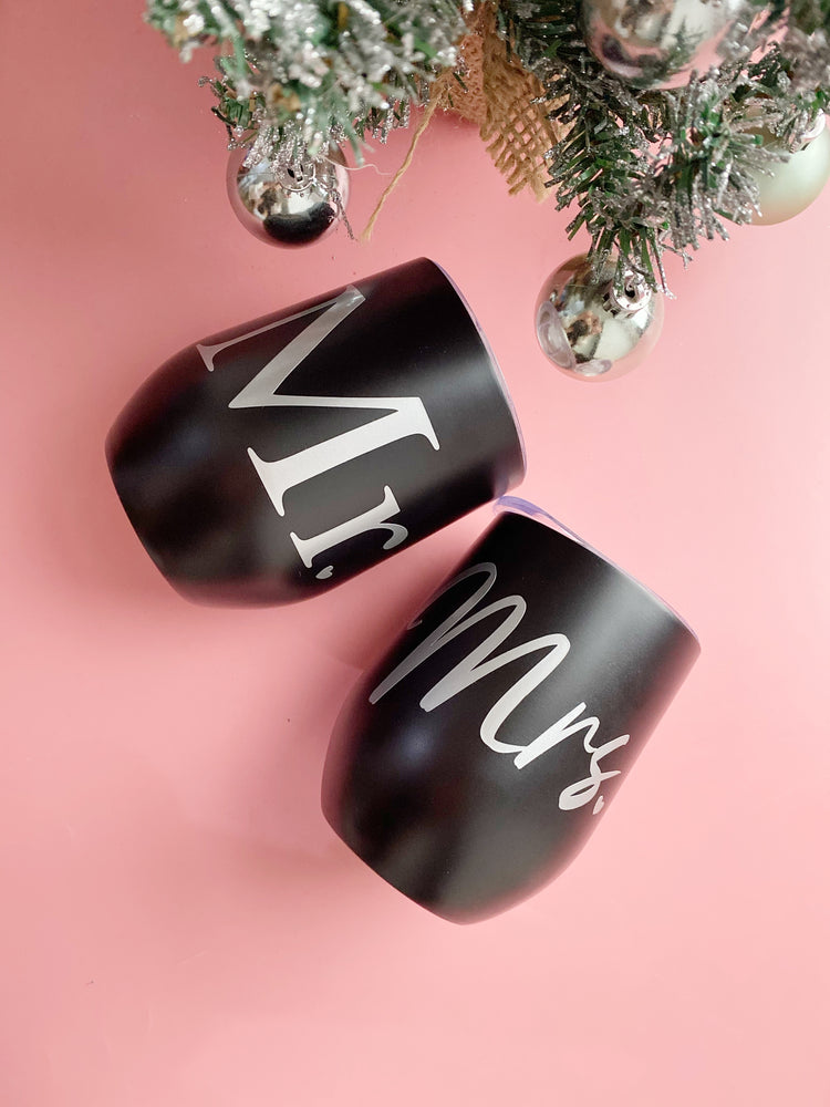 Mr and Mrs Black Tumblers - Gift Box included